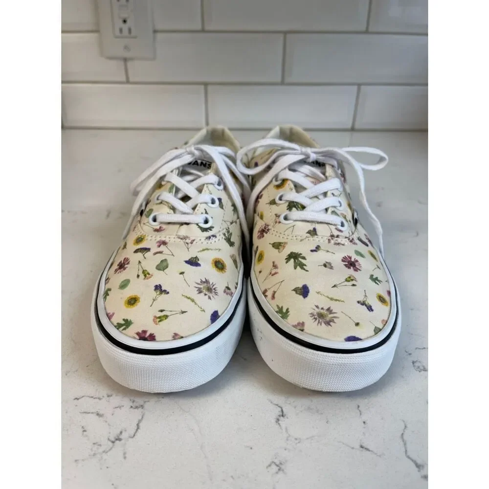 Vans Doheny 'Pressed Floral - Classic White' Women’s Size 6.5 Worn 2-3 Times